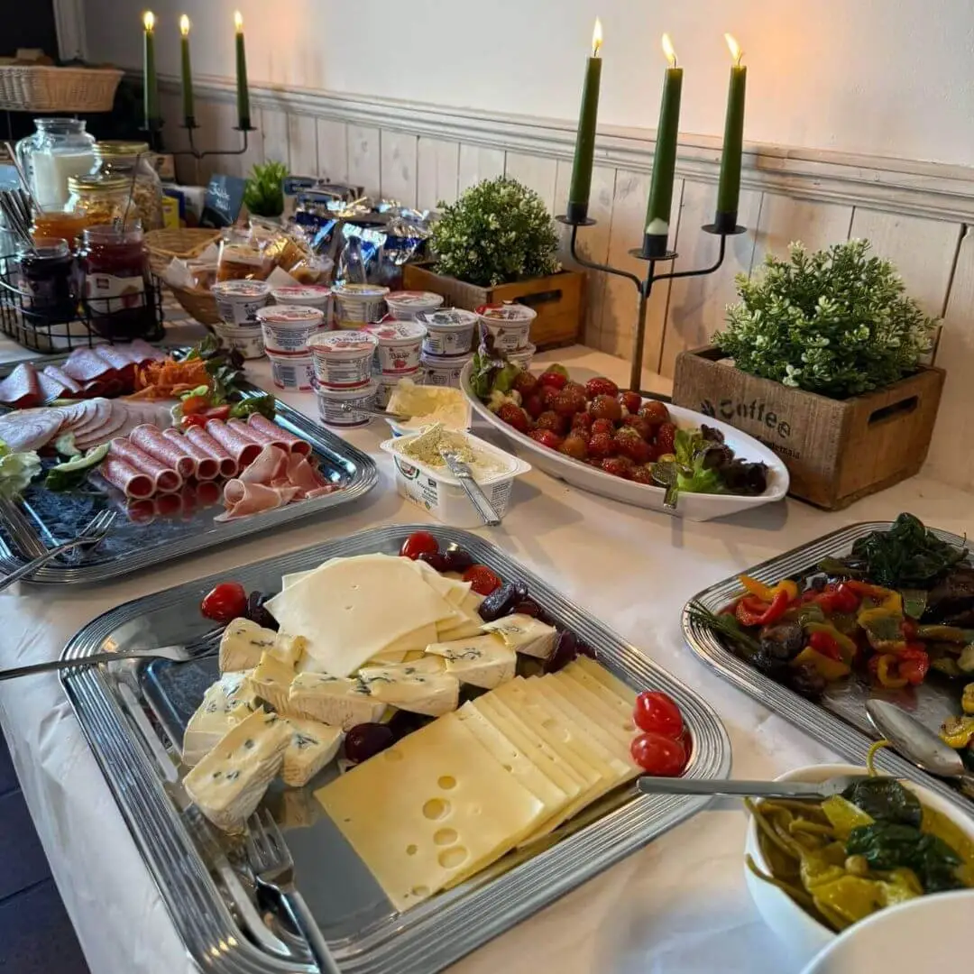 Büffetauswahl beim Brunch sonntags im VAMOS! Wolfenbüttel